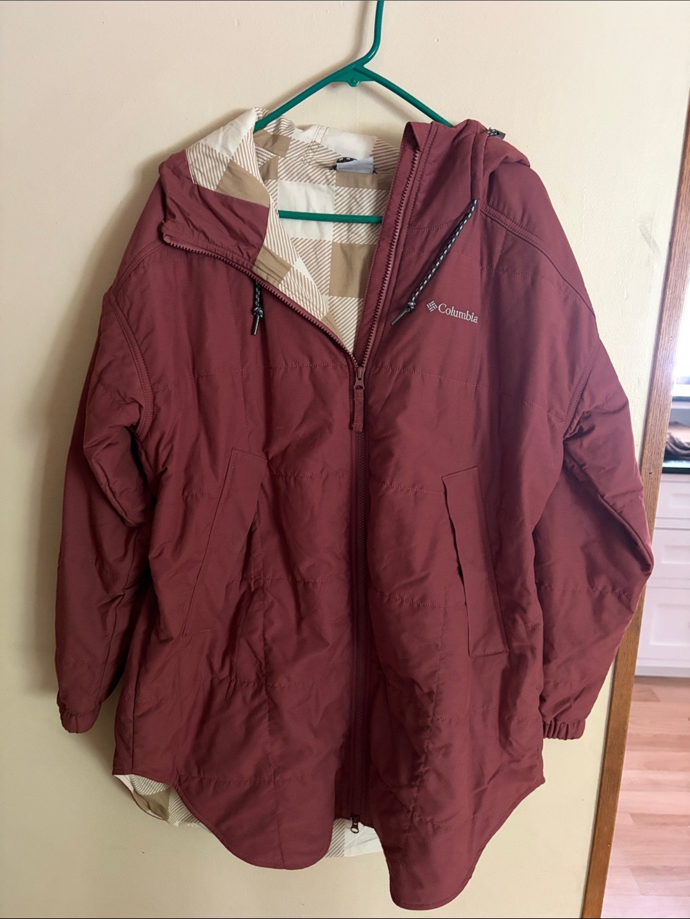 Columbia Women’s Large Hooded Insulated Parka Rust Plaid Lined Jacket-Large